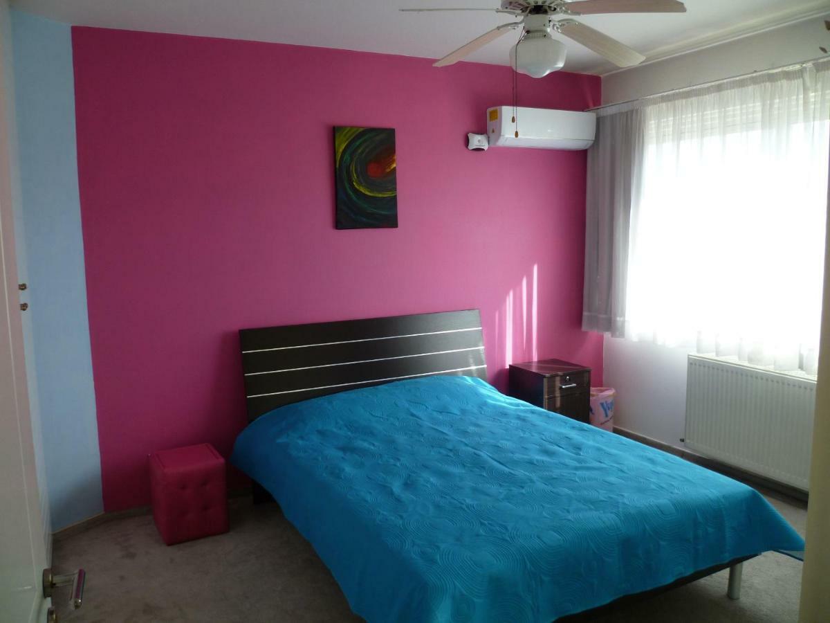 Double Room With Ensuite Bathroom At Datacom Building نيقوسيا المظهر الخارجي الصورة