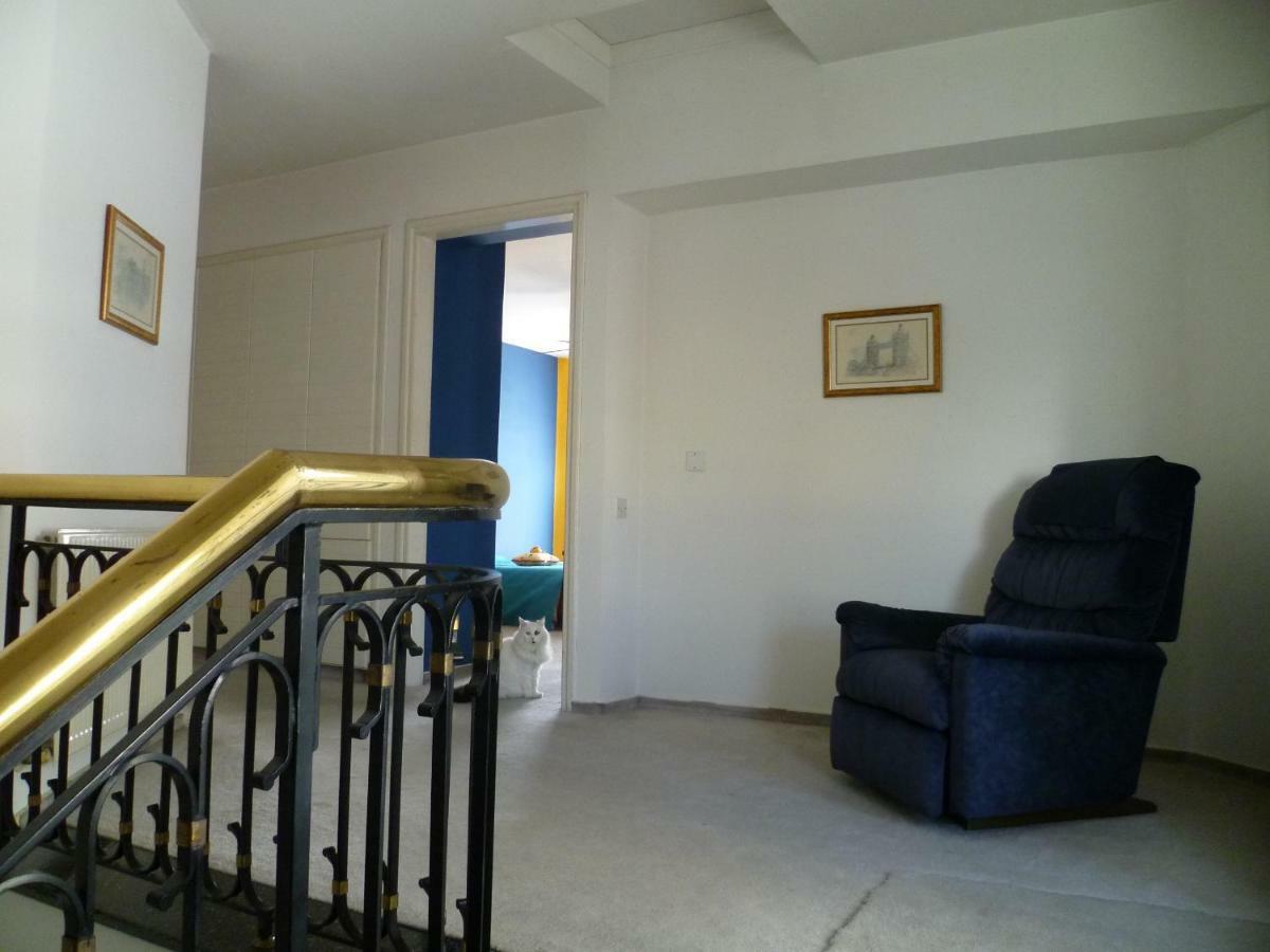 Double Room With Ensuite Bathroom At Datacom Building نيقوسيا المظهر الخارجي الصورة
